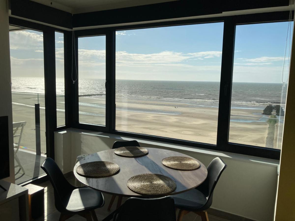 Volledig Gerenoveerd Met Zeezicht Appartement