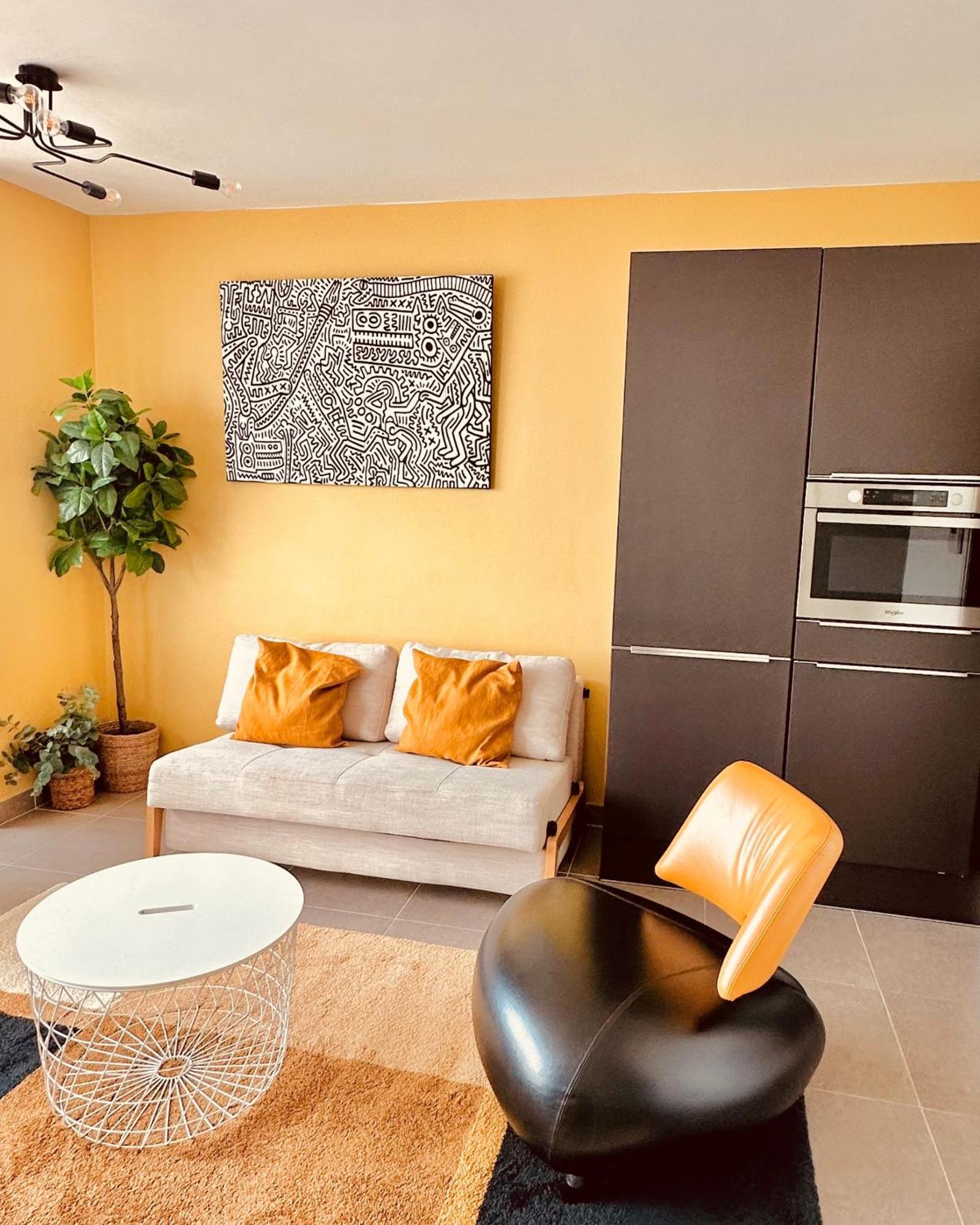 Volledig Gerenoveerd Met Zeezicht Appartement *